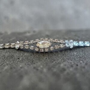 Vtg Double Row Rhinestone with Marquise Cut Center Rhinestone Bracelet